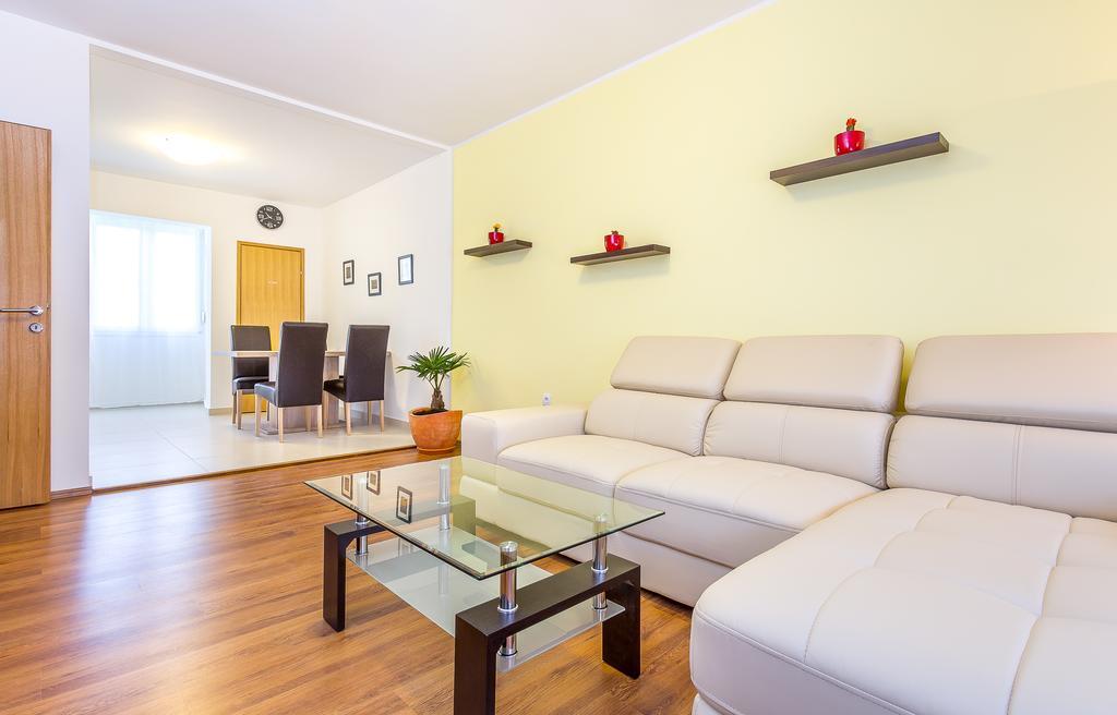 Penthouse Castropola Apartment Ruang foto